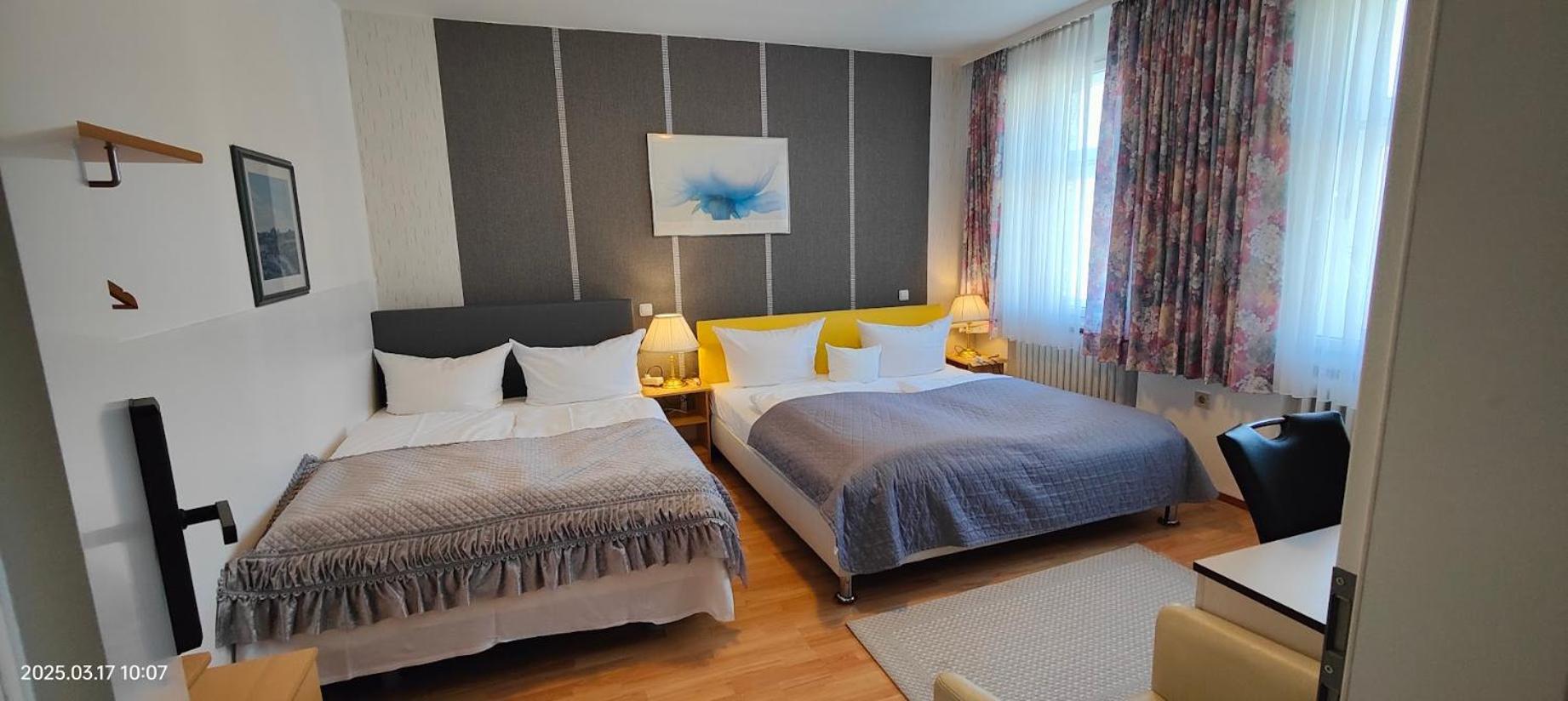 Hotel Happy Бад Брамстелд Екстериор снимка