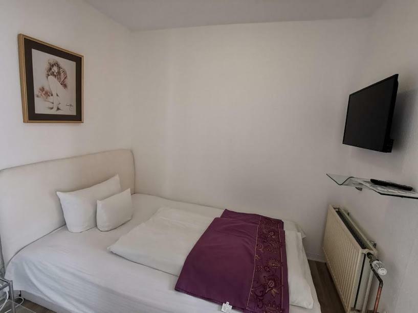 Hotel Happy Бад Брамстелд Екстериор снимка